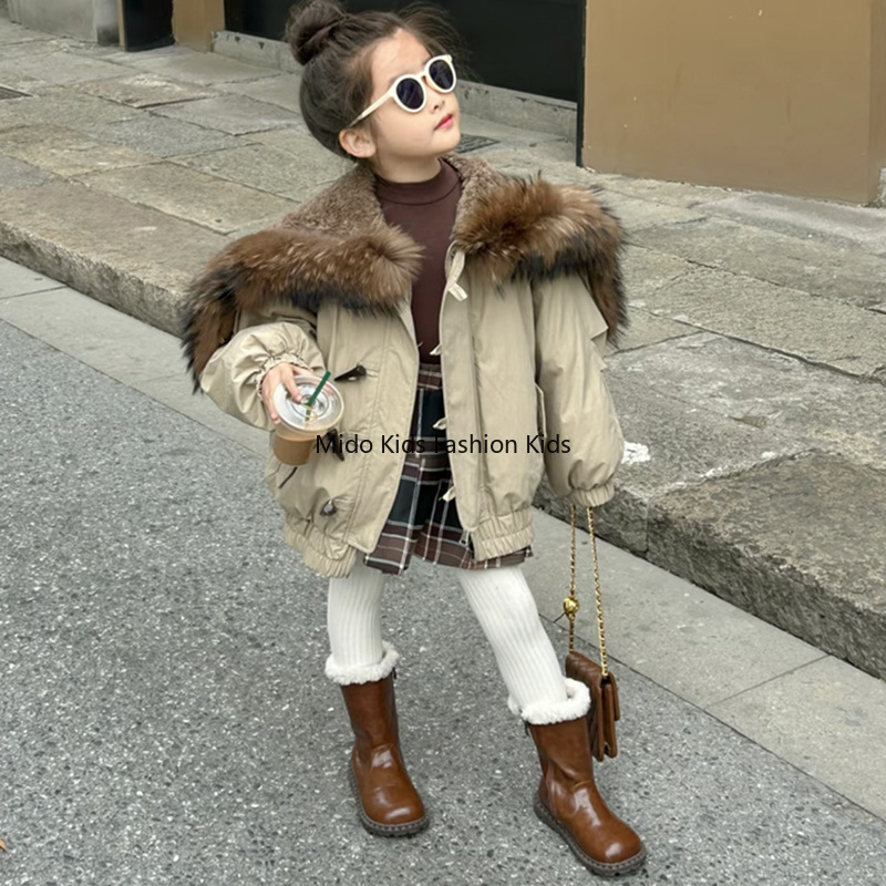 Baby Clothing Designer - 女の子の韓国風冬の新デザインフェイクファーパッド入りコートスタイリッシュでトレンディな厚みのあるパッド入りコートベビーガールズ子供服