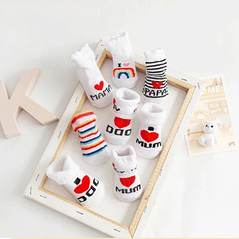 春夏ベビーガールズボーイズ綿ソフト暖かい靴下新生児幼児レター - Baby Clothing For Summer のレビューと価格